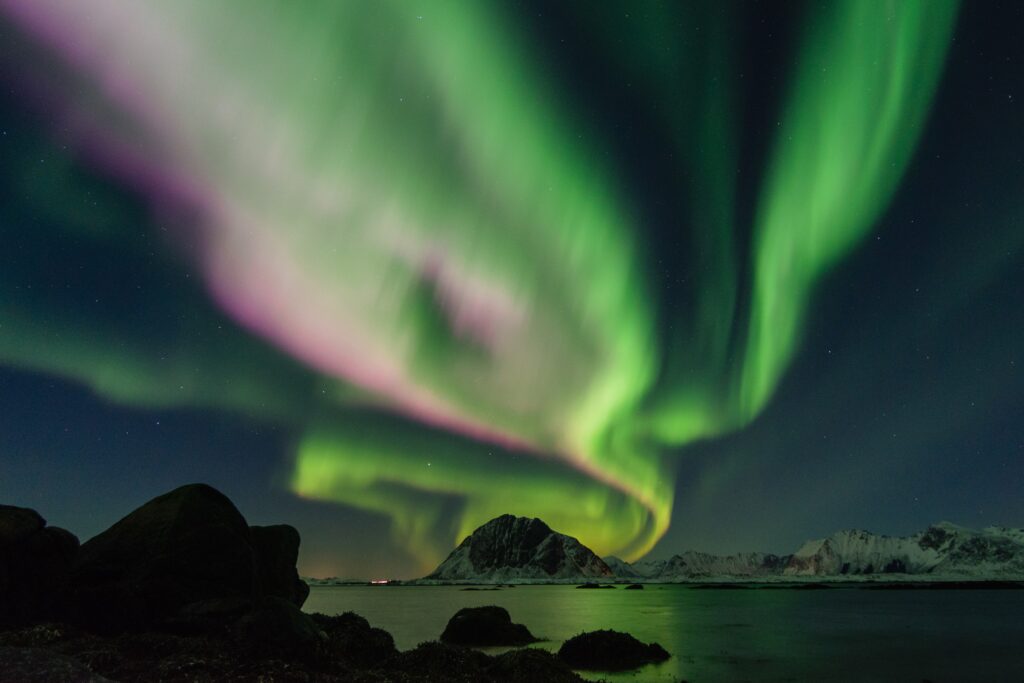 can northern lights hurt you?
